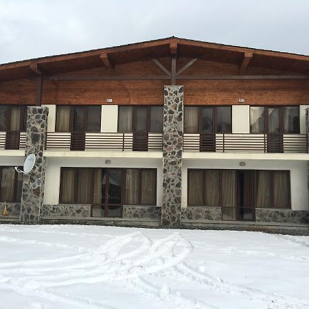 Konstantine's Chalet Bakuriani Exterior foto