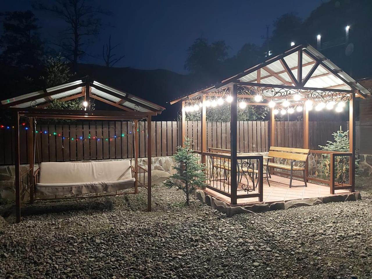 Konstantine's Chalet Bakuriani Exterior foto